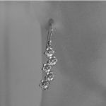 Flower dangle earrings