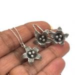 silver lily flower set